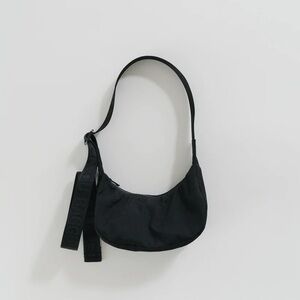 BAGGU MINI CRESCENT